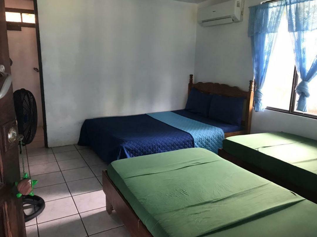 Cabinas Miss Miriam 2 Тортугеро Екстер'єр фото