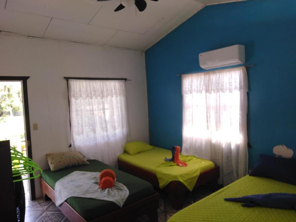 Cabinas Miss Miriam 2 Тортугеро Екстер'єр фото